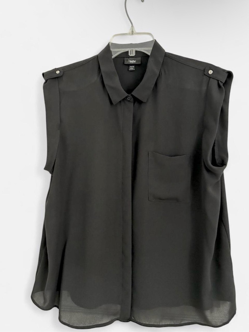 Massimo Sleeveless Black Button-Front Blouse